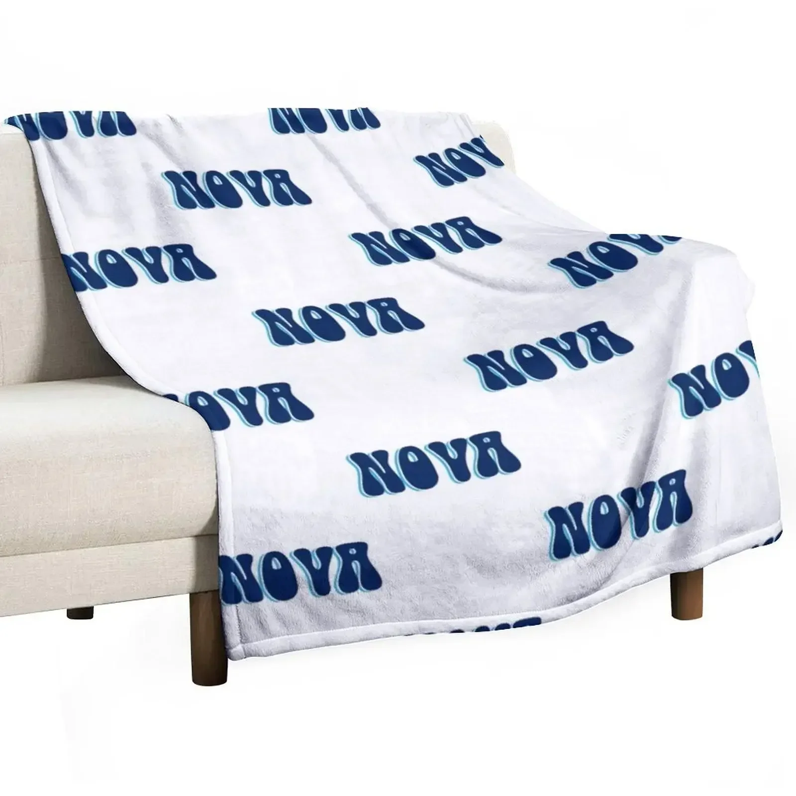 ノバ・ヴィラノバ大学のスローケット、ベビーブランケット、装飾 - Nova Decor & Lighting Julestjerne のレビューと価格